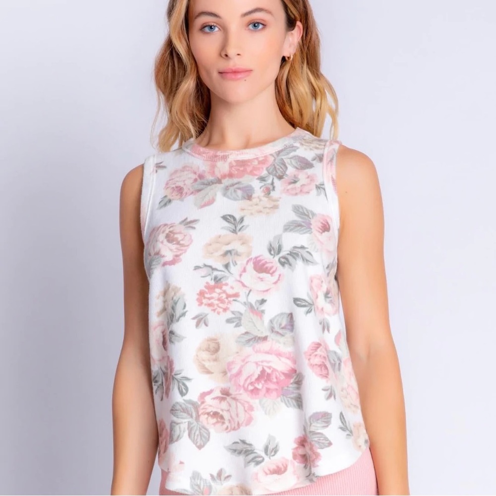 PJ Salvage NWT Retro Rose Pajamas
